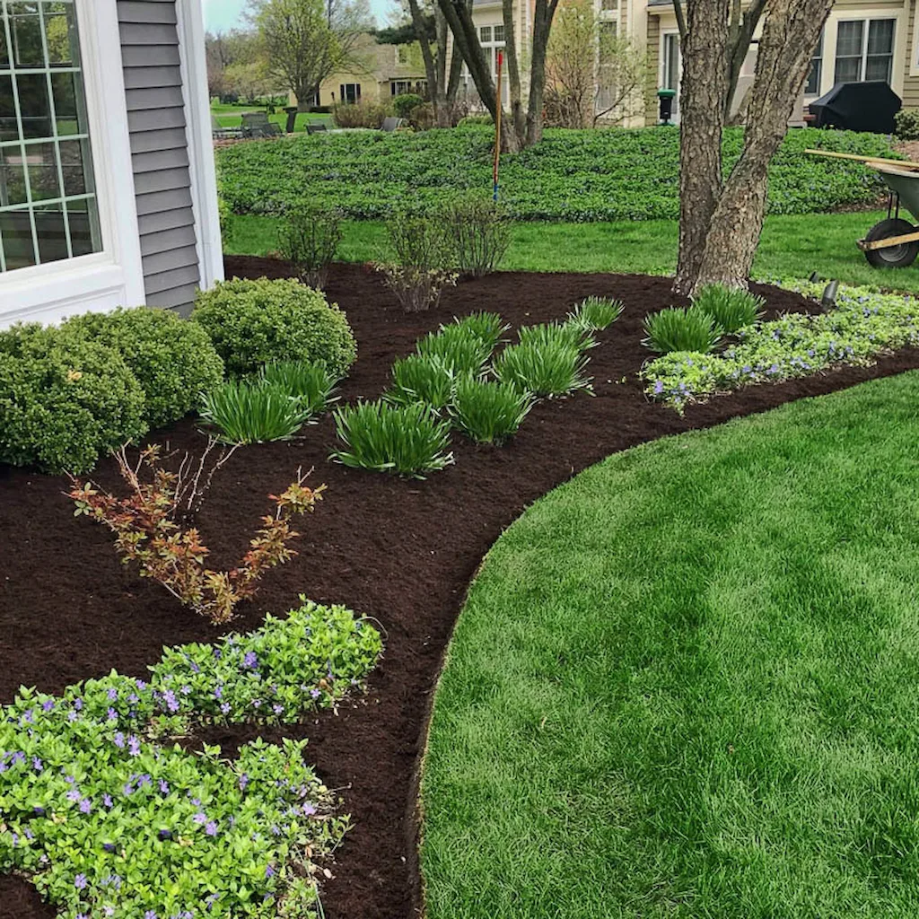 Premium mulch installation